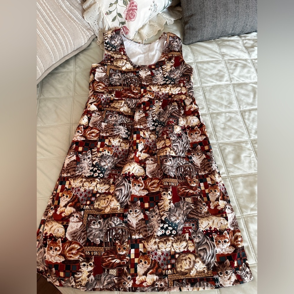 Girls kitten apron/dress vintage handmade